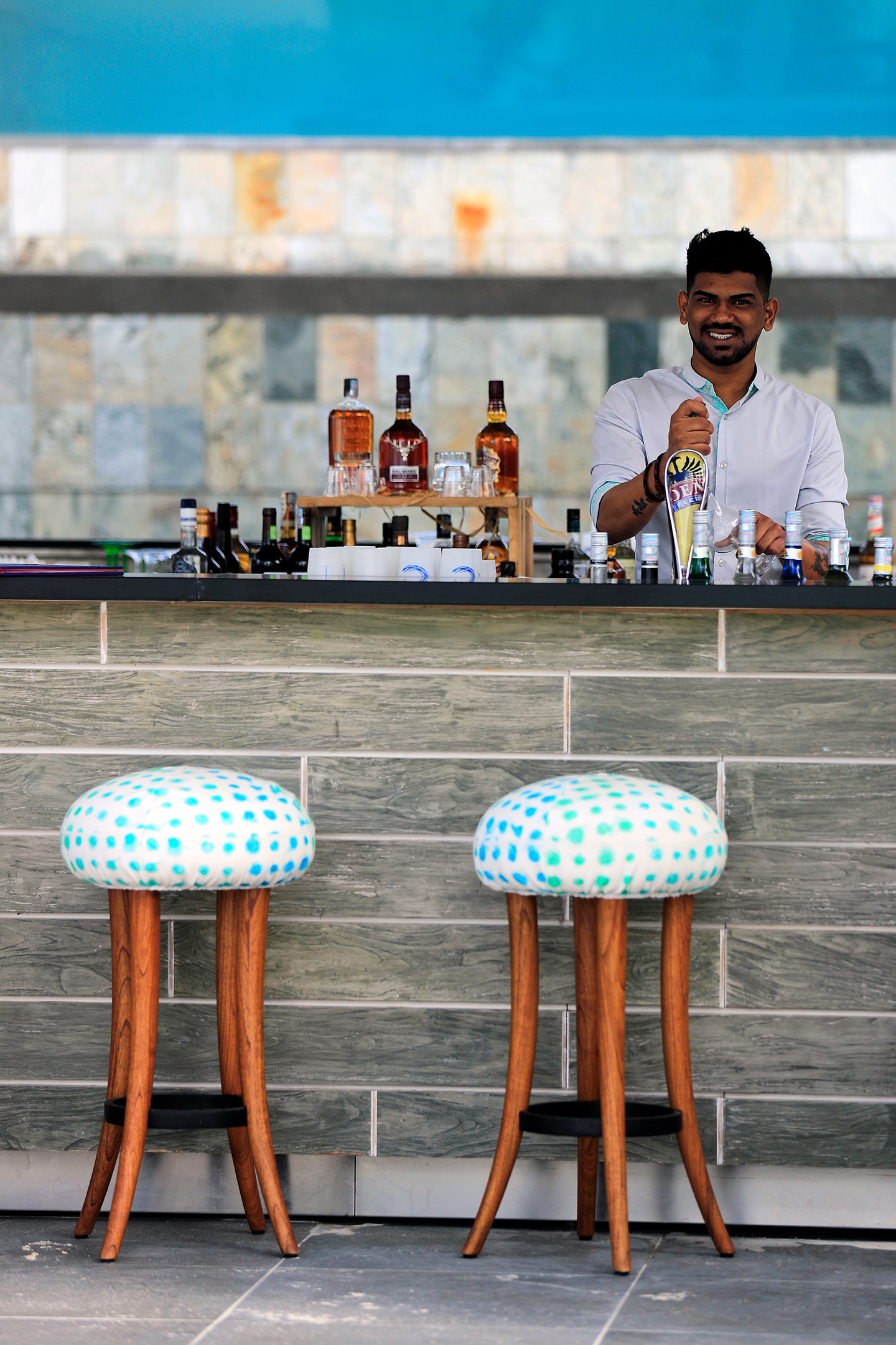 bartender