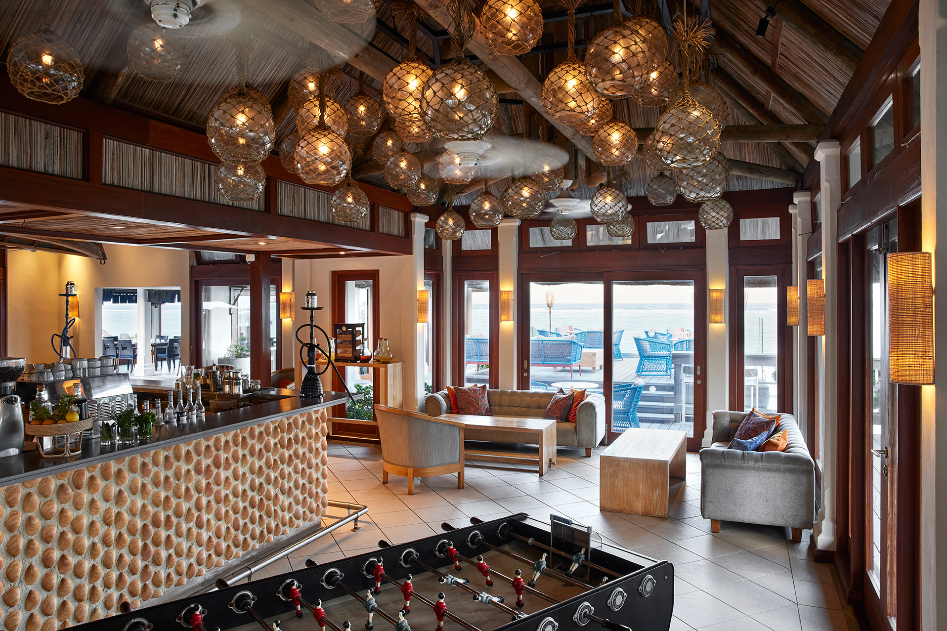 bar