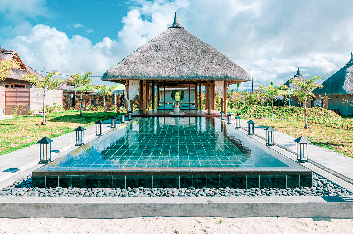 c mauritius spa pool view